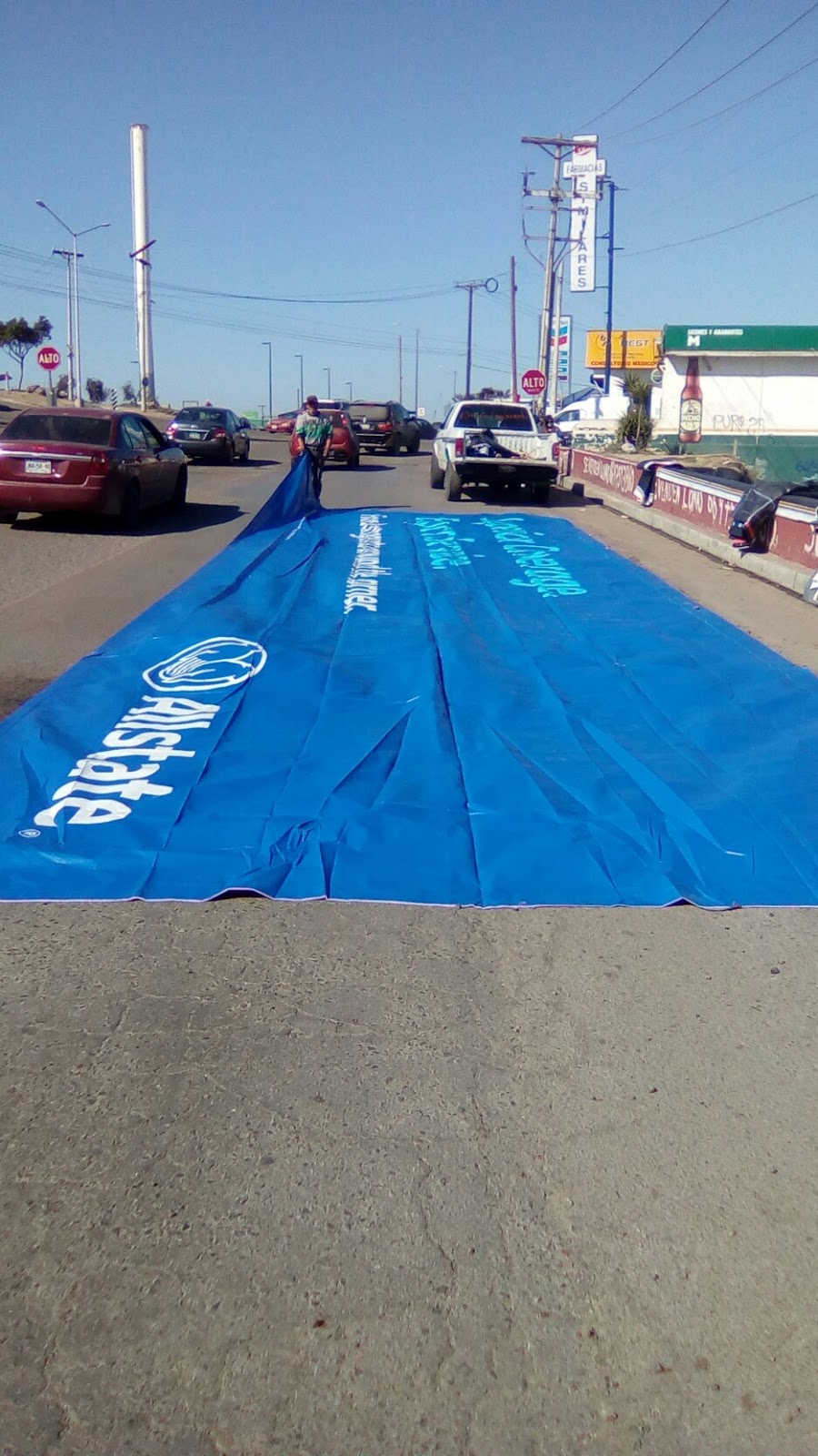 Lonas | El Jibarito, 22606 Tijuana, B.C., Mexico | Phone: 664 759 3860