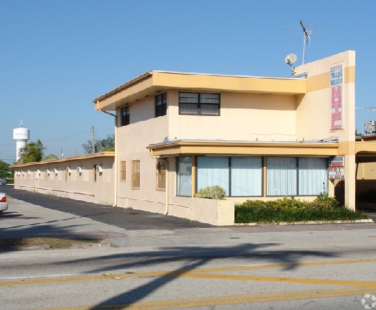 Tradewinds Motel | 846 N Krome Ave, Homestead, FL 33030, USA | Phone: (305) 247-5050