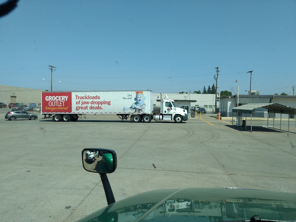 Grocery Outlet Distribution Center | 4400 Florin Perkins Rd, Sacramento, CA 95826, USA | Phone: (916) 379-4152