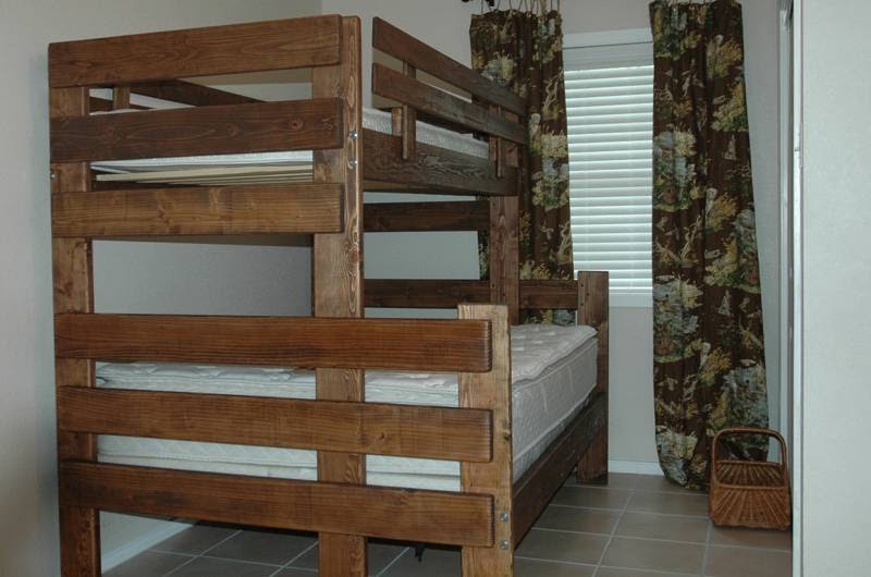 Micahs wood shop | 13475 Larimore Ave, Omaha, NE 68164, USA | Phone: (402) 639-8952
