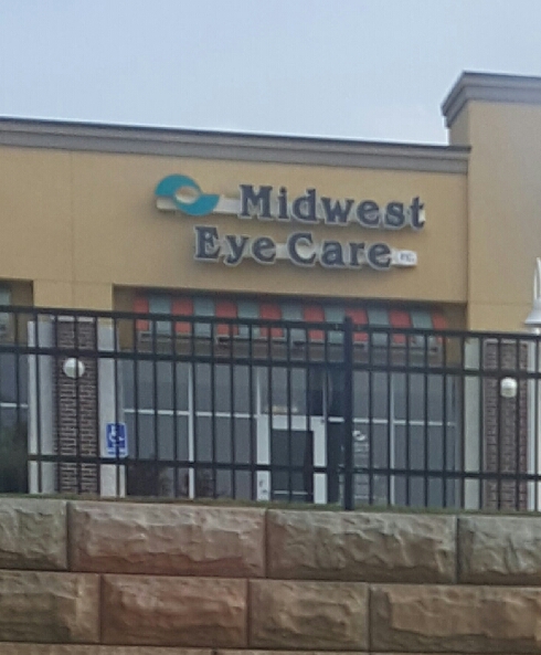 Midwest Eye Care, P.C. | 18111 Q St #106, Omaha, NE 68135, USA | Phone: (402) 552-2020