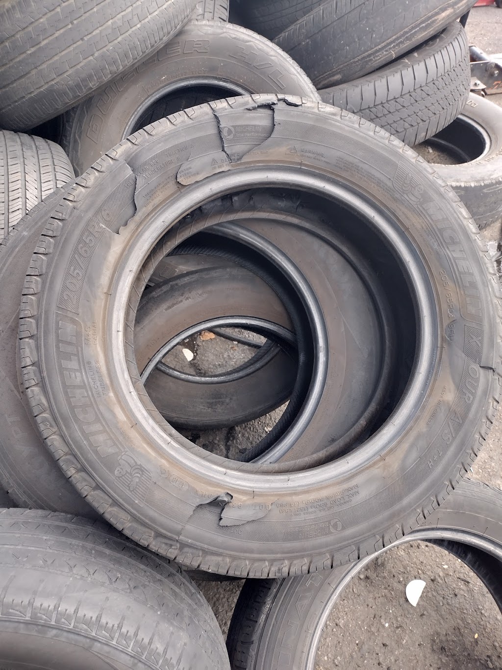 Tires R Us | 2812 Mechanicsville Turnpike, Richmond, VA 23223, USA | Phone: (804) 967-4346