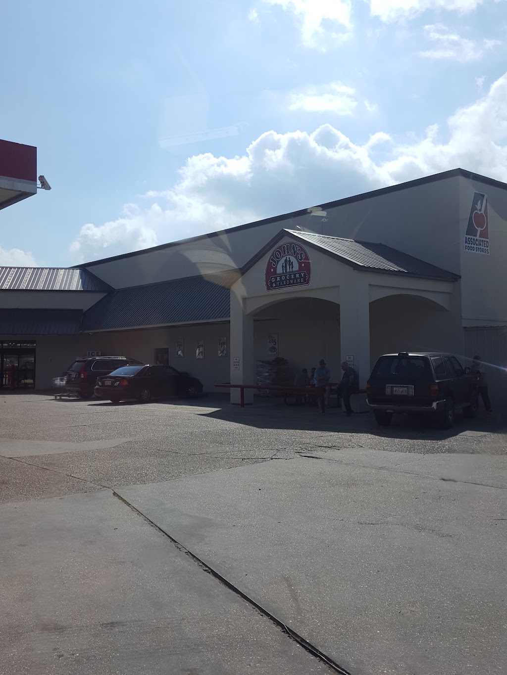 Johns Grocery & Hardware | 34019 Walker Rd N, Walker, LA 70785, USA | Phone: (225) 664-7949