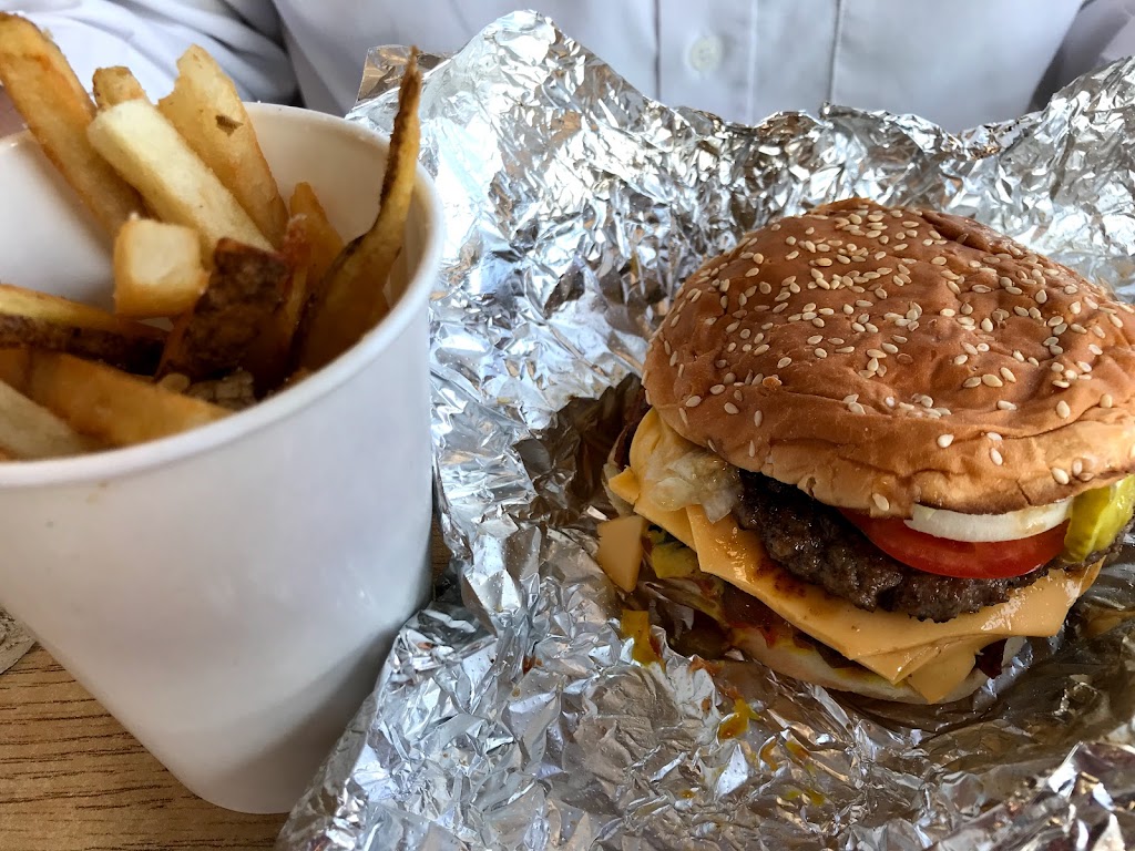 Five Guys | 3489 Lowery Pkwy Unit 1120, Fultondale, AL 35068, USA | Phone: (205) 849-5143