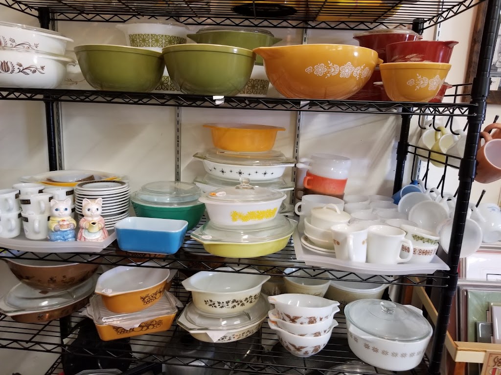 Antique Mall | 10104 US-50, Mound House, NV 89706, USA | Phone: (775) 246-1618