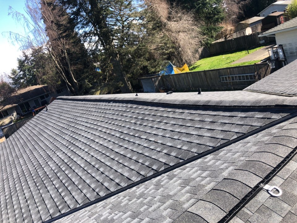 Mears Roofing LLC | 7224 46th Ave E, Tacoma, WA 98443, USA | Phone: (253) 236-2136