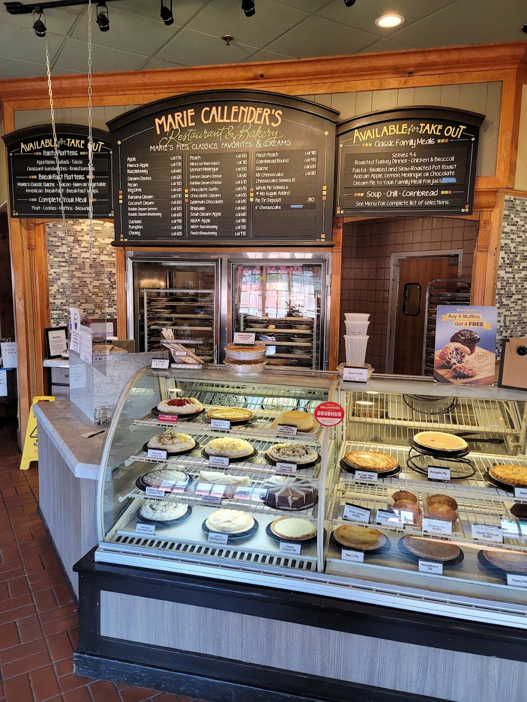 Marie Callenders Restaurant & Bakery | 350 S Mooney Blvd, Visalia, CA 93291 | Phone: (559) 738-1442