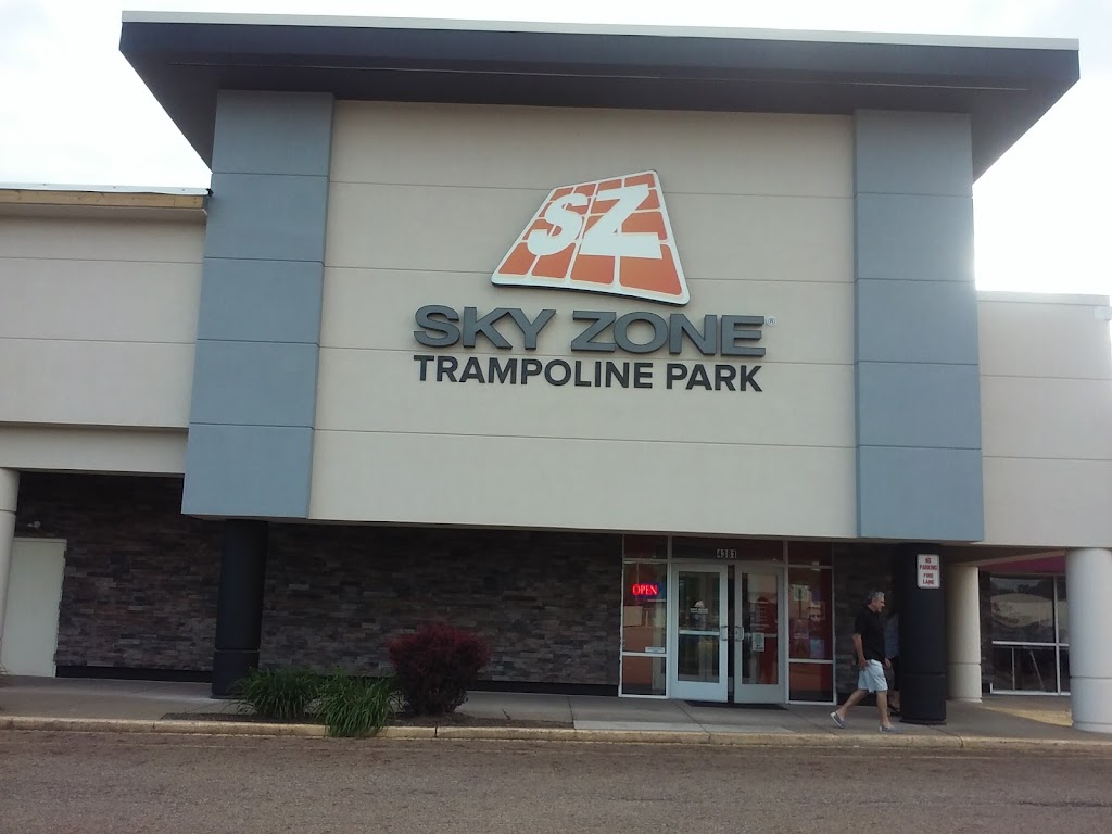 Sky Zone Trampoline Park | 4381 Whipple Ave NW, Canton, OH 44718, USA | Phone: (330) 538-8300