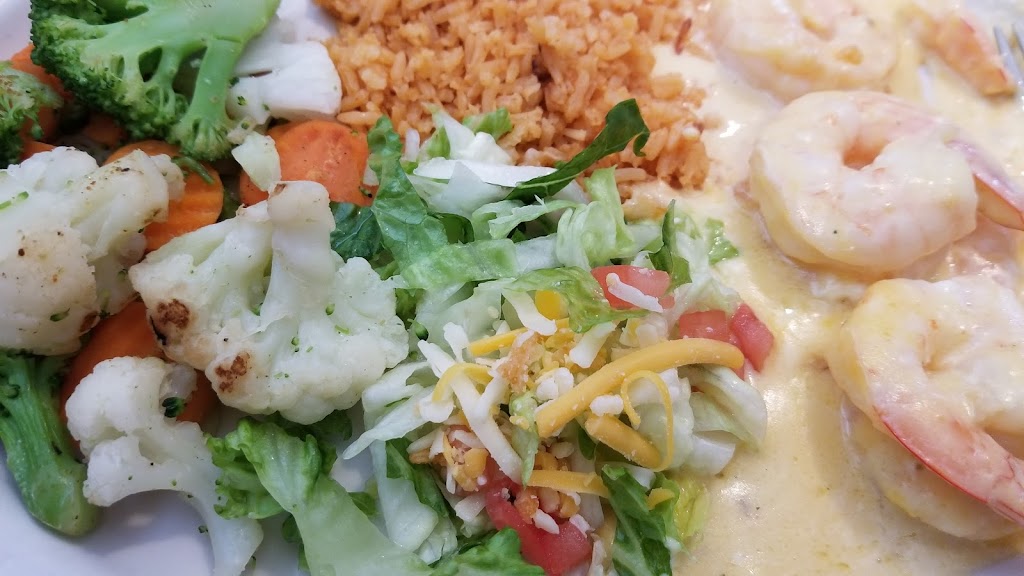 Xaviers Tex Mex & Bar LLC | 807 W Moore Ave, Terrell, TX 75160, USA | Phone: (972) 551-1867