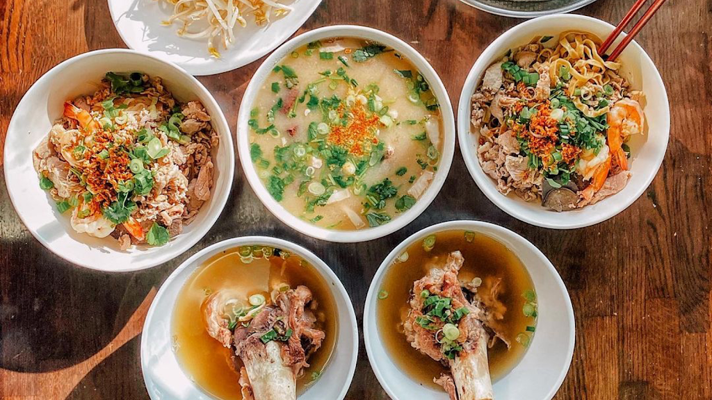 Phnom Penh Noodle Shack | 1644 Cherry Ave, Long Beach, CA 90813, USA | Phone: (562) 433-0032