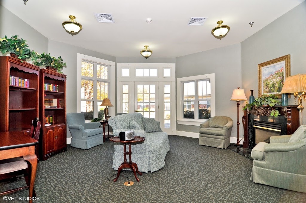 Chesapeake Place Senior Living | 1508 Volvo Pkwy, Chesapeake, VA 23320, USA | Phone: (757) 230-2576