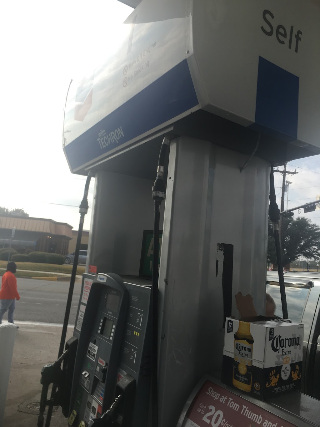 Chevron | 519 W California St, Gainesville, TX 76240, USA | Phone: (940) 665-8688