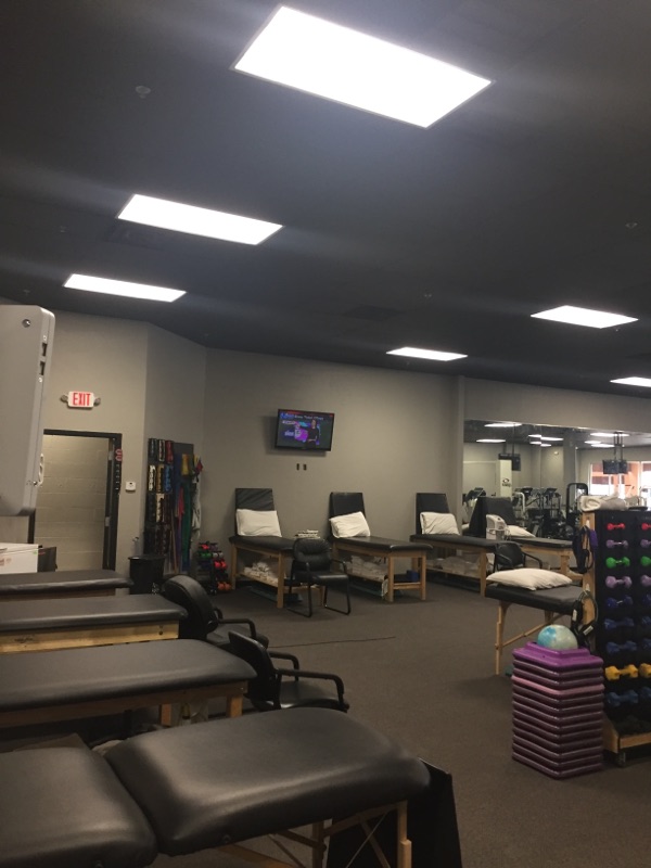 Valir Physical Therapy - Yukon | 1115 Garth Brooks Blvd, Yukon, OK 73099, USA | Phone: (405) 354-6698