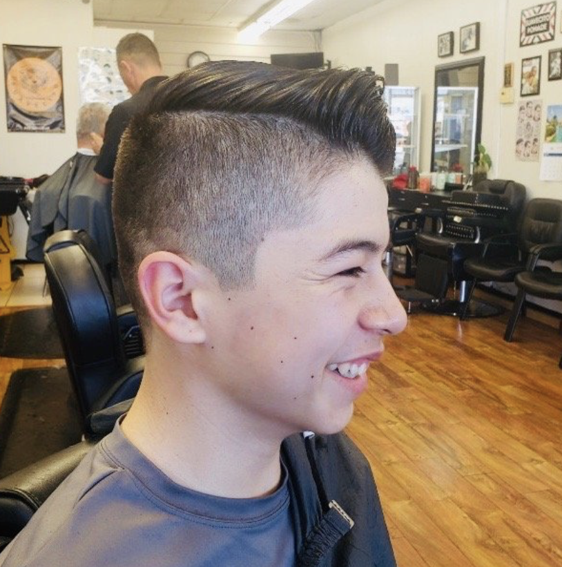 Vista Barber Shop | 809 W 19th St, Costa Mesa, CA 92627, USA | Phone: (949) 548-7426