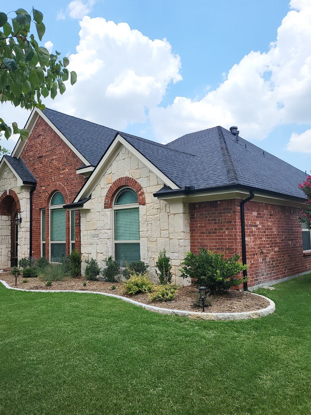 Rockwall Roofing & Gutters LLC | 506 N Goliad St Suite 200, Rockwall, TX 75087, USA | Phone: (972) 832-7618