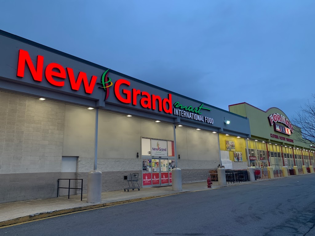 New Grand Mart | 8401 Annapolis Rd, New Carrollton, MD 20784, USA | Phone: (301) 429-8780