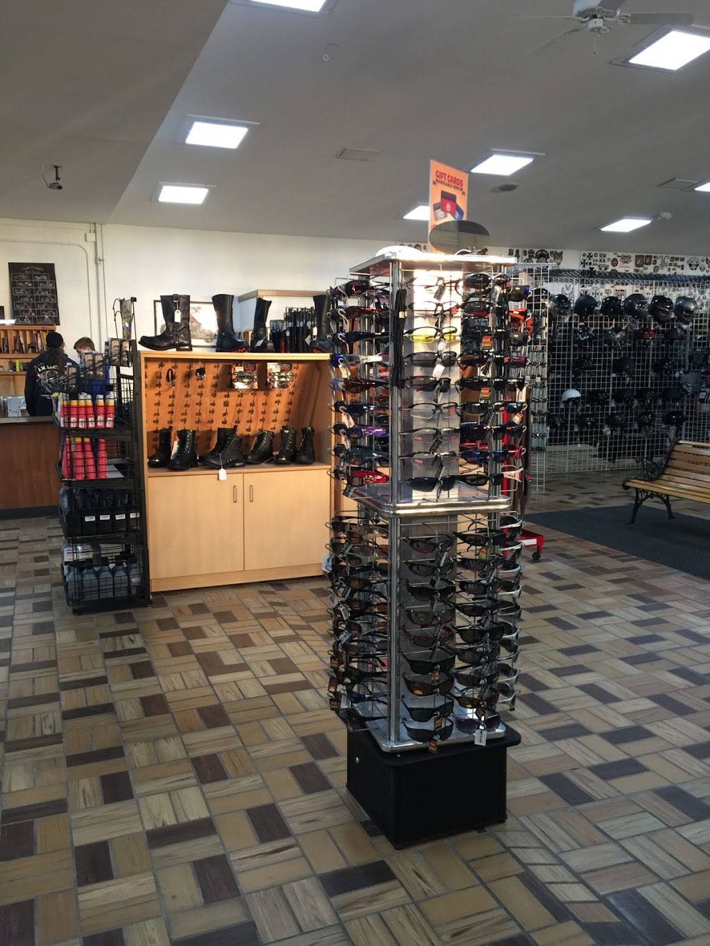 A M Leather | 18957 Middlebelt Rd, Romulus, MI 48174, USA | Phone: (734) 606-5663