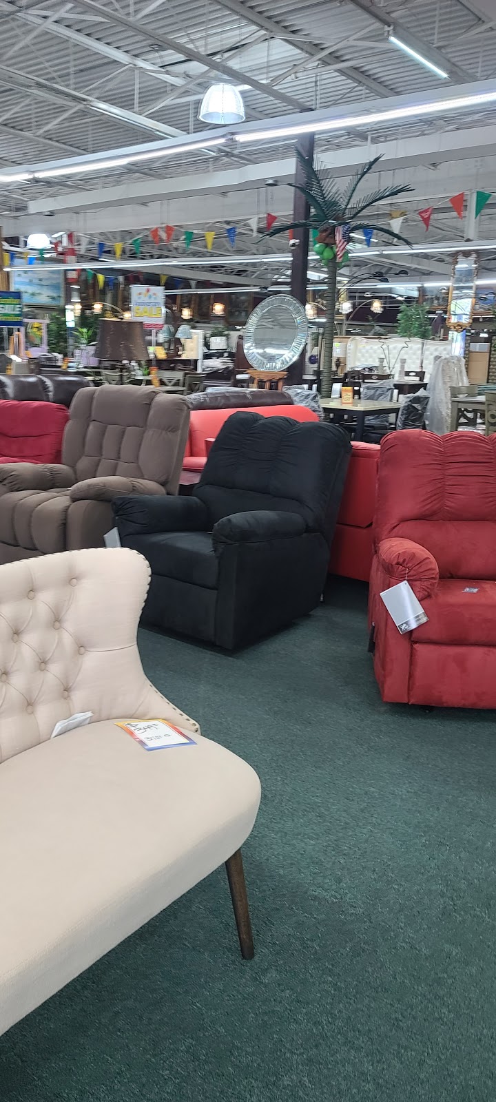 Mr. Outlet Furniture | 29865 Michigan Ave, Inkster, MI 48141 | Phone: (734) 326-4100