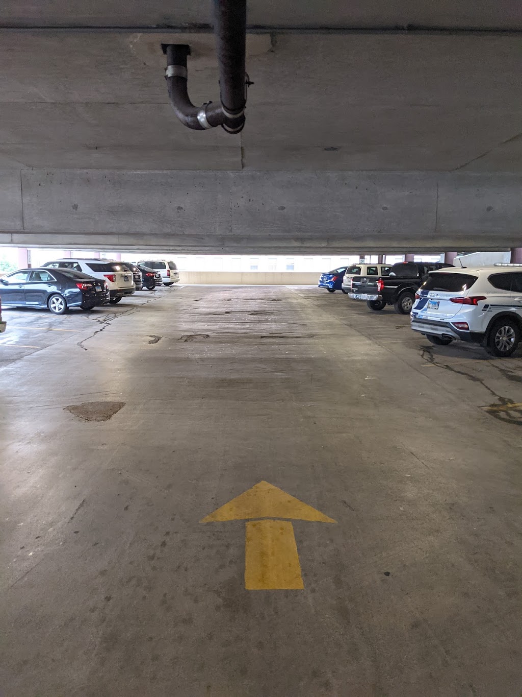 Scott Street Parking Deck | 11 E Clinton St, Joliet, IL 60432, USA | Phone: (815) 724-4210