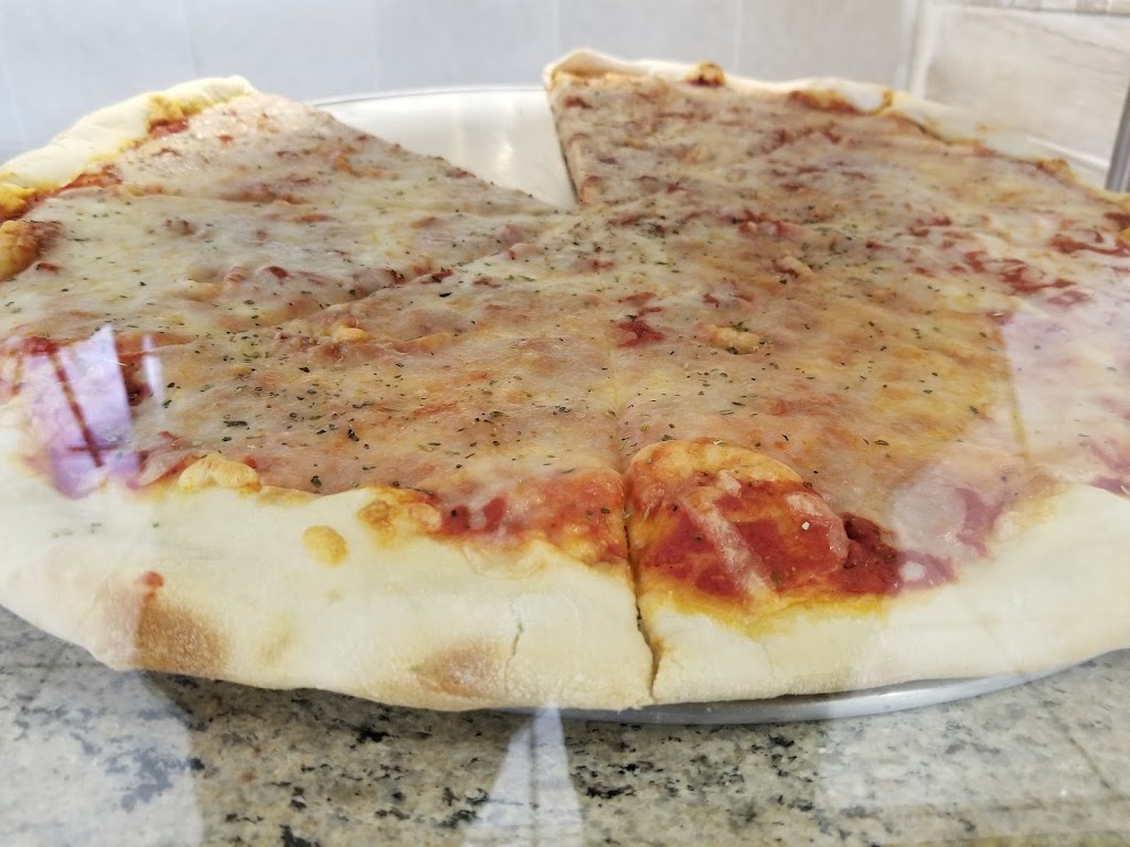 Franco’s Pizza | 7088 Hayes Shopping Ct, Hayes, VA 23072, USA | Phone: (804) 699-3214