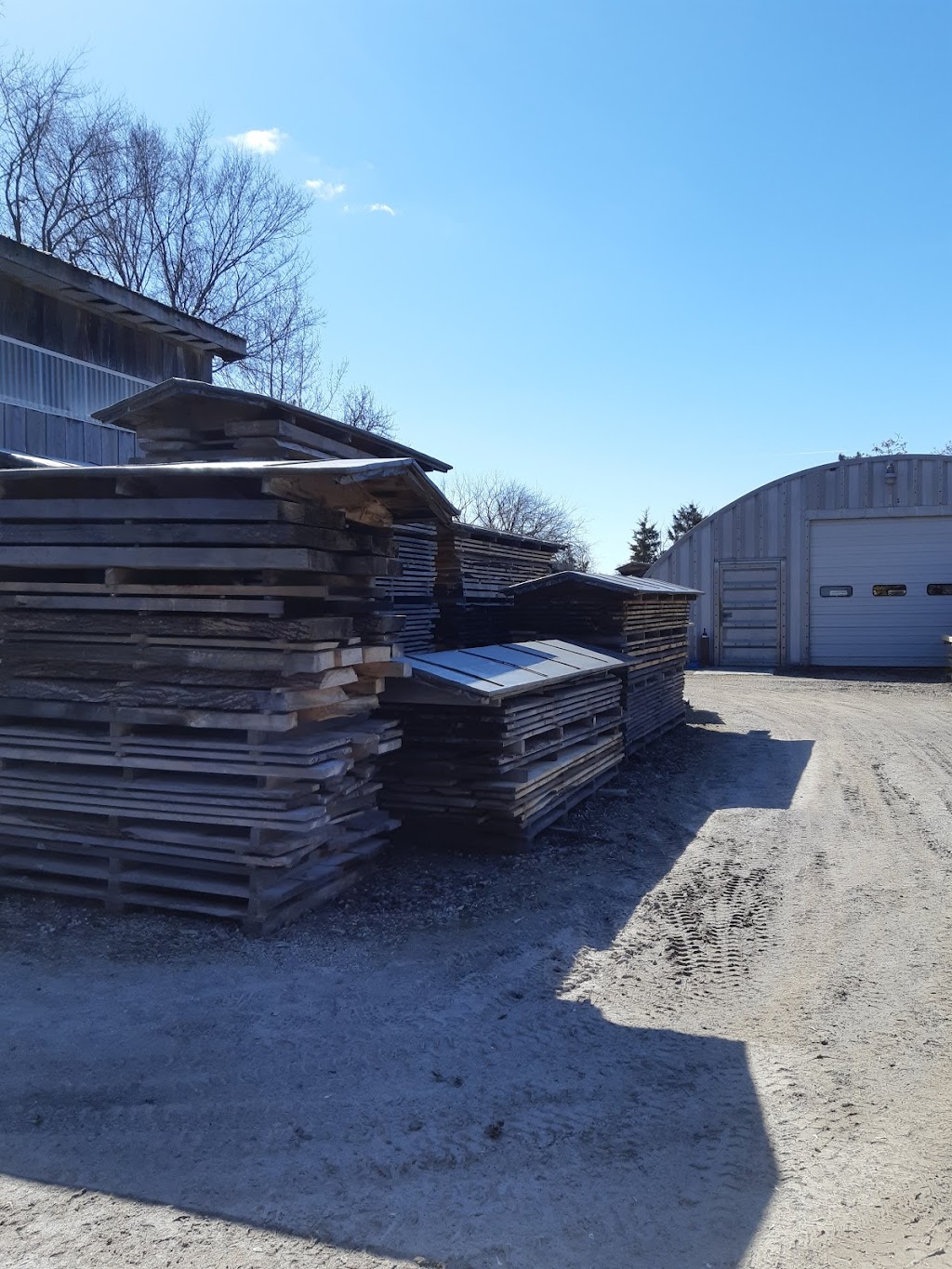 Eric Broughton Custom Sawing | 8531 S Side Rd, Amherstburg, ON N9V 2Y8, Canada | Phone: (519) 980-8400