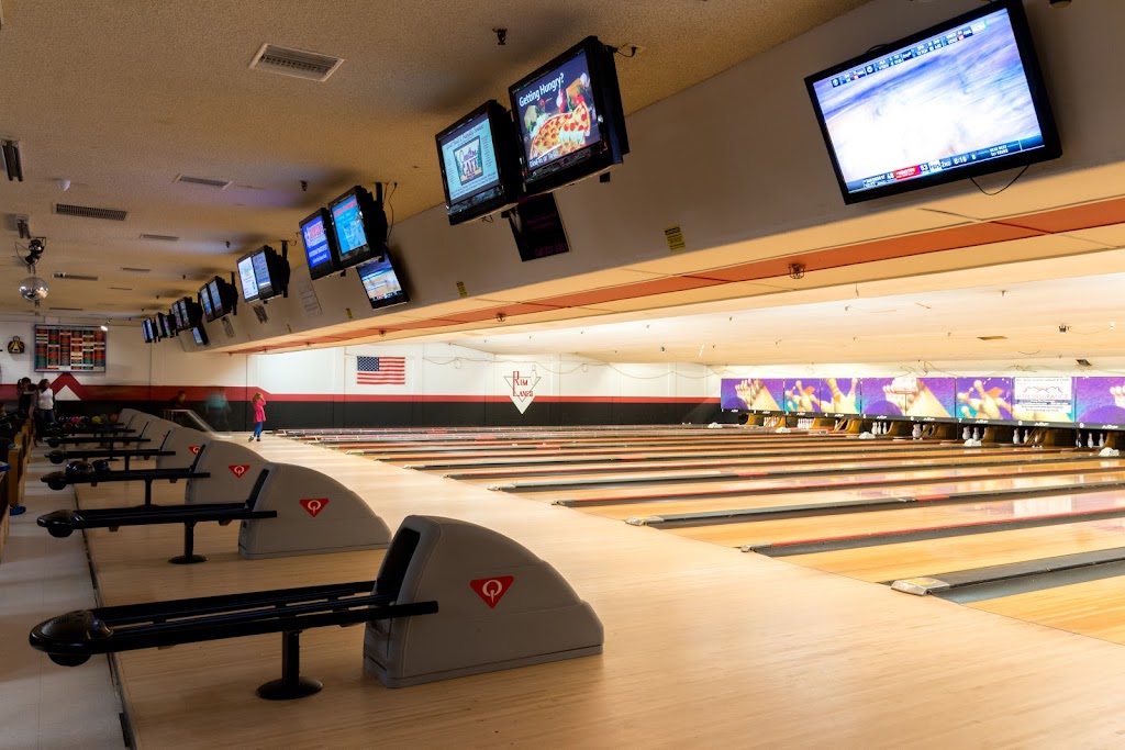 Rim Bowling & Entertainment Center | 23991 Lake Dr, Crestline, CA 92325, USA | Phone: (909) 338-5550