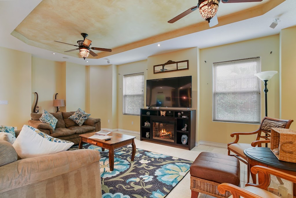 A Wave From it All Vacation Rental | 108 Cedar Ave, St. Augustine, FL 32084, USA | Phone: (877) 562-3224