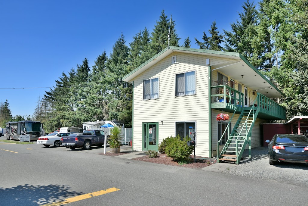 Majestic Mobile Manor & RV Park | 6906 52nd St Ct E, Puyallup, WA 98371, USA | Phone: (253) 845-3144