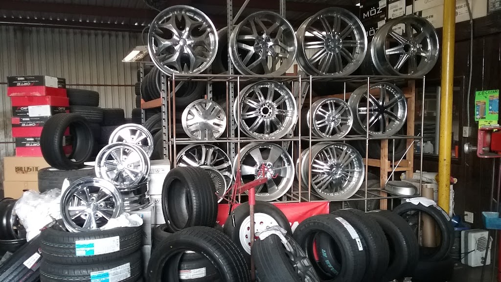 Gomez Tires & Wheels | 351 W Esplanade Ave, Hemet, CA 92543, USA | Phone: (951) 487-7026