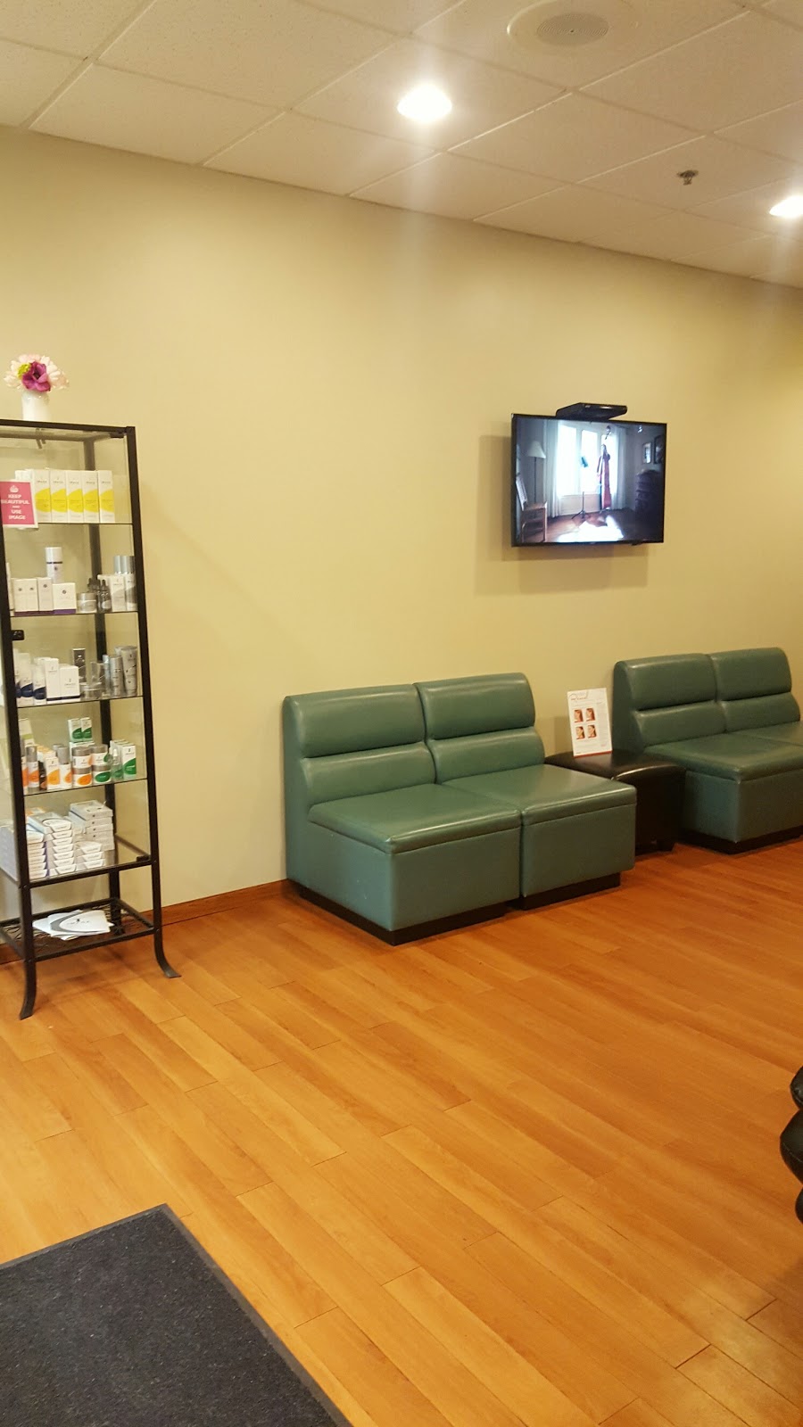 Alternative Medi Spa | 2208 Midwest Rd #102, Oak Brook, IL 60523, USA | Phone: (630) 472-3075