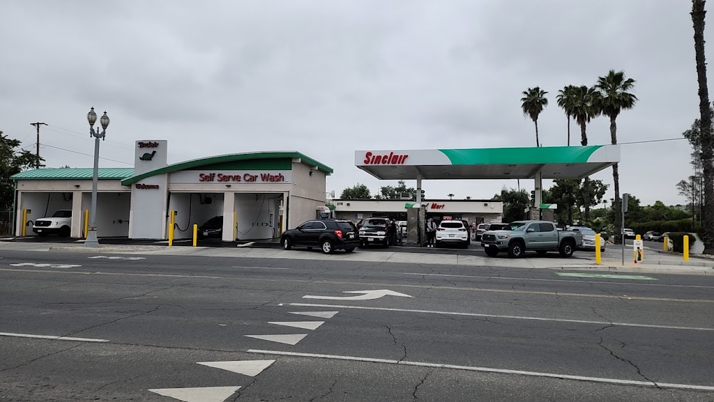 Dino carwash | 216 S Perris Blvd, Perris, CA 92570, USA | Phone: (951) 657-9127