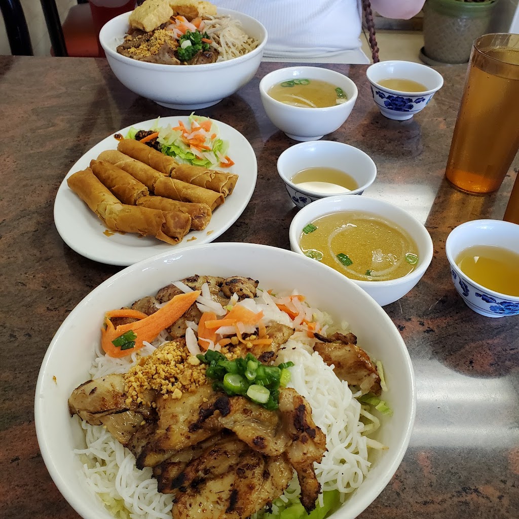 Pho Saigon City 2 | 1617 Contra Costa Blvd, Pleasant Hill, CA 94523, USA | Phone: (925) 375-1353