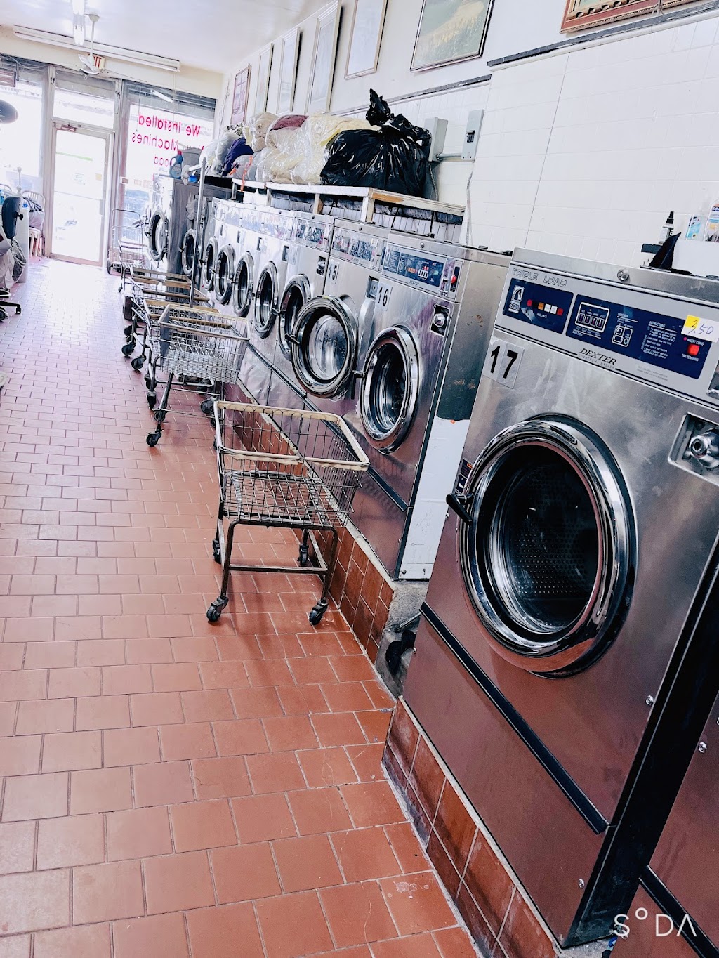 138 Plus Laundromat inc | 138-42 86th Ave, Jamaica, NY 11435, USA | Phone: (718) 523-8420