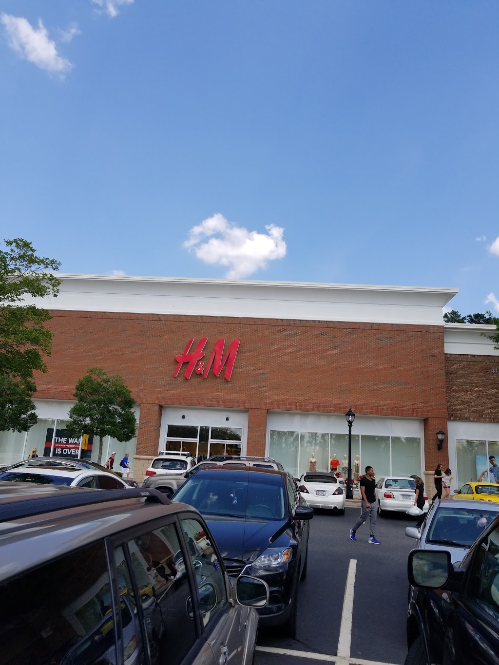 H&M | 1350 Scenic Hwy S Suite 400, Snellville, GA 30078, USA | Phone: (855) 466-7467