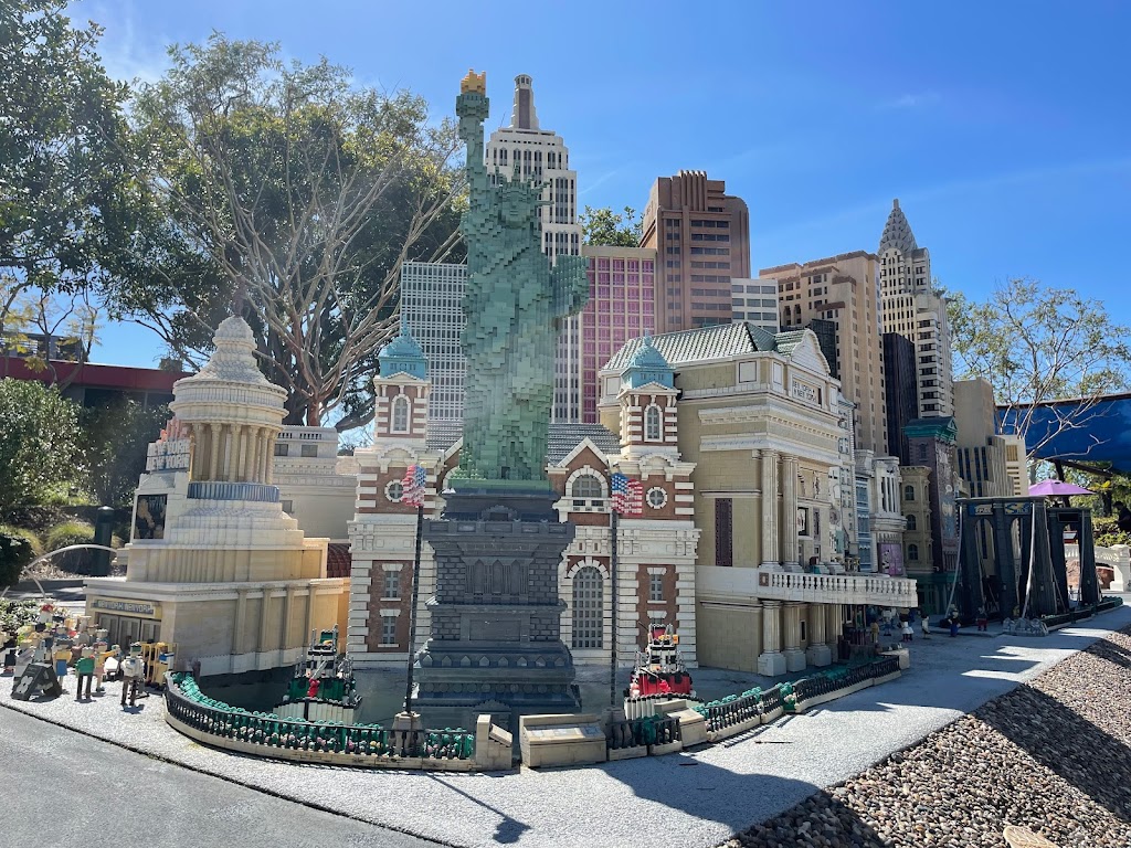 Miniland USA | 1 Legoland Dr, Carlsbad, CA 92008, USA | Phone: (877) 376-5346