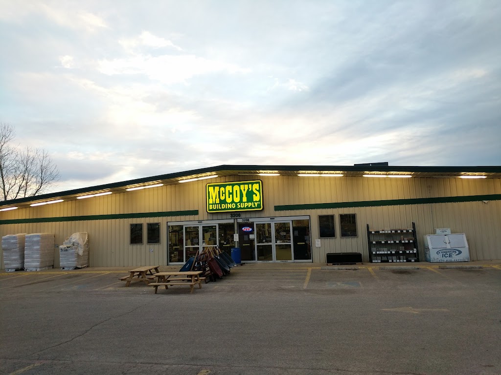 McCoys Building Supply | 3208 N Main St, Cleburne, TX 76031 | Phone: (817) 641-0212