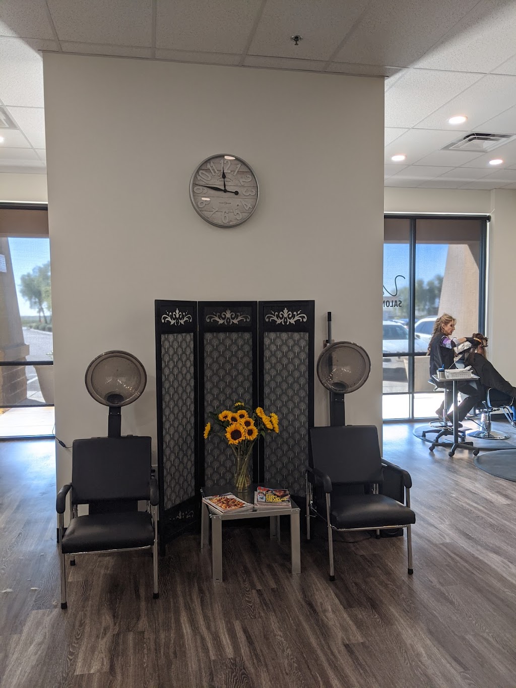 Vantage Salon & Spa | 1113 S Signal Butte Rd Ste 113, Mesa, AZ 85208, USA | Phone: (602) 425-6762