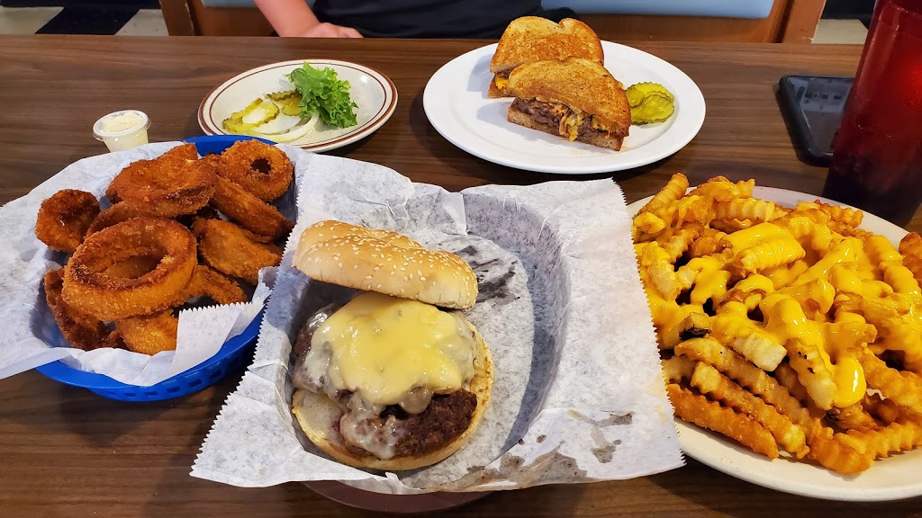 Louie Ms Burgerlust | 1718 Vinton St, Omaha, NE 68108, USA | Phone: (402) 449-9112