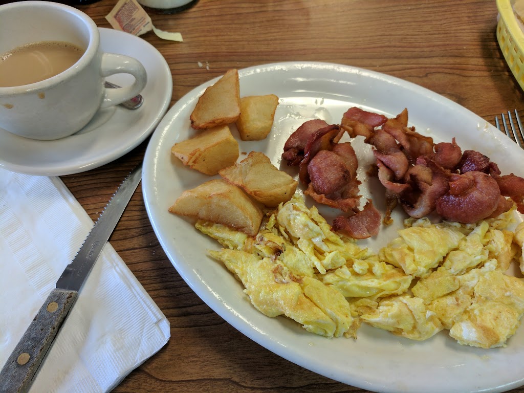 El Metro Restaurant | 5355 NW 72nd Ave, Miami, FL 33166, USA | Phone: (305) 888-2830 El Metro Restaurant | 5355 NW 72nd Ave, Miami, FL 33166, USA | Phone: (305) 888-2830