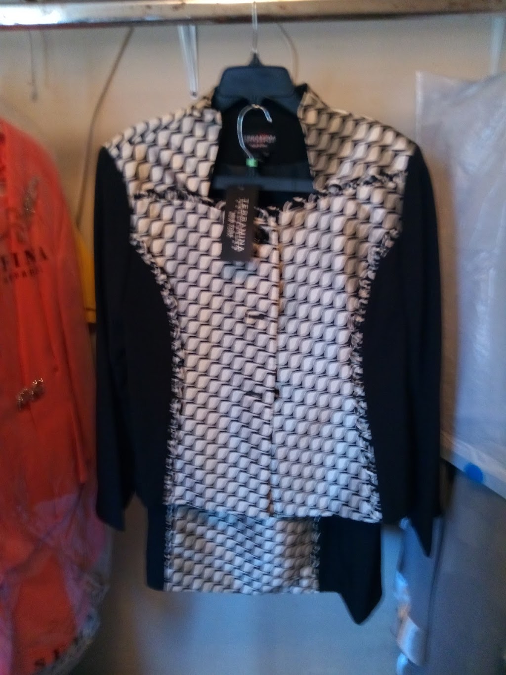 BALLENTINES PLUS CLOTHING | 1223 W 107th St, Los Angeles, CA 90044, USA | Phone: (310) 714-7726