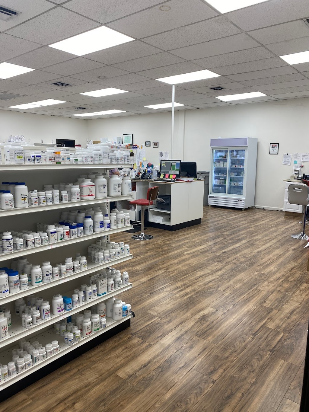 First Class Rx Pharmacy LLC | 3783 E Desert Inn Rd, Las Vegas, NV 89121, USA | Phone: (702) 534-0325