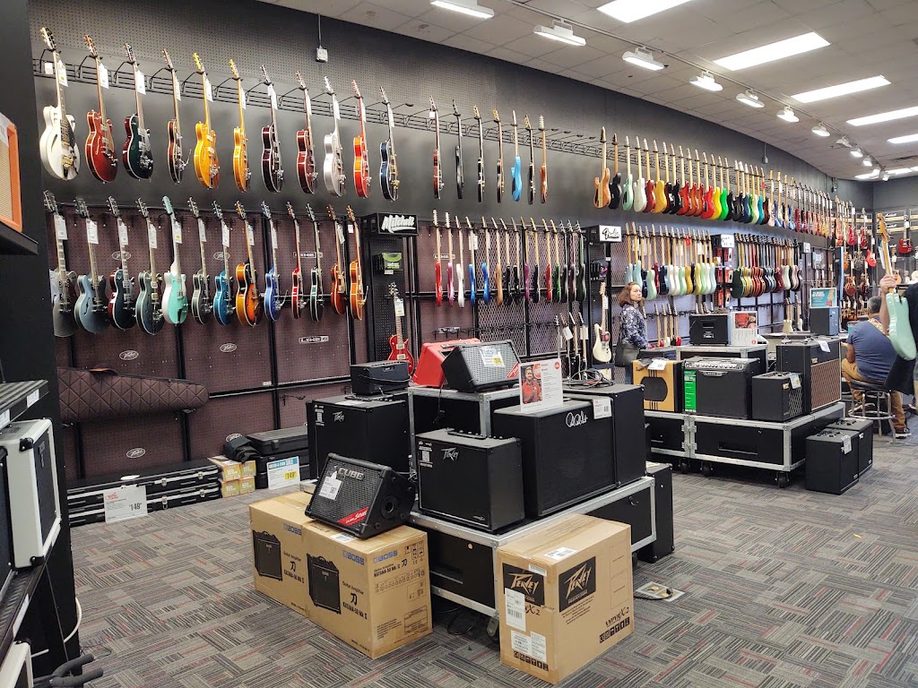 Guitar Center | 2108 E 80th Ave, Merrillville, IN 46410 | Phone: (219) 794-1330