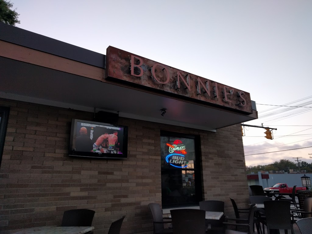 Bonnies Bar & Grill | 22811 Lorain Rd, Cleveland, OH 44126, USA | Phone: (440) 734-3276