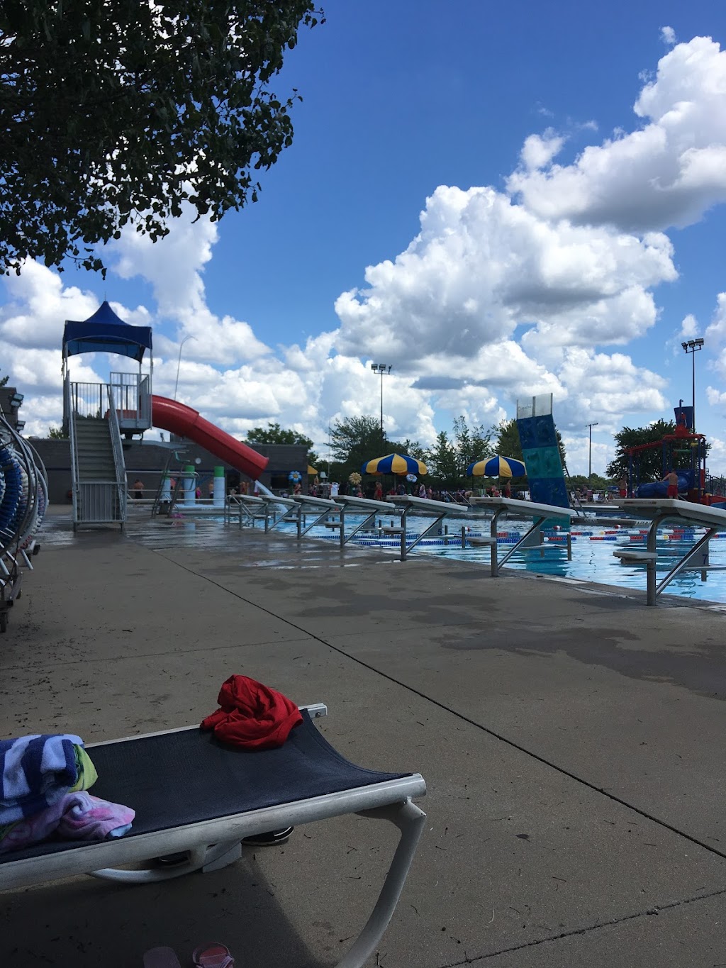 Boro Beach | 2310 Memorial Blvd, Murfreesboro, TN 37129, USA | Phone: (615) 895-5040