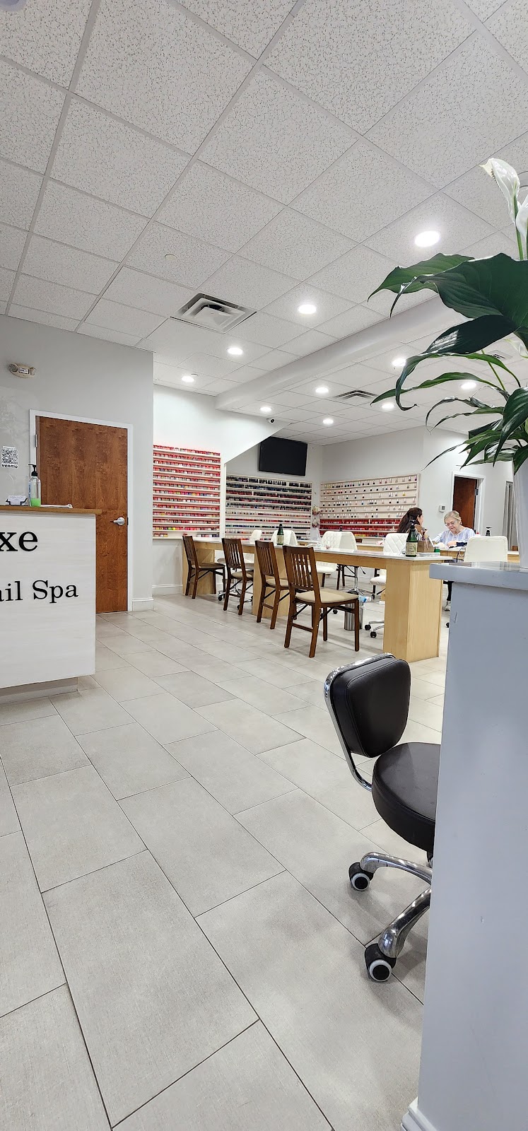 CenDeluxe Nail Spa | 117 W Central St, Natick, MA 01760, USA | Phone: (508) 299-6030