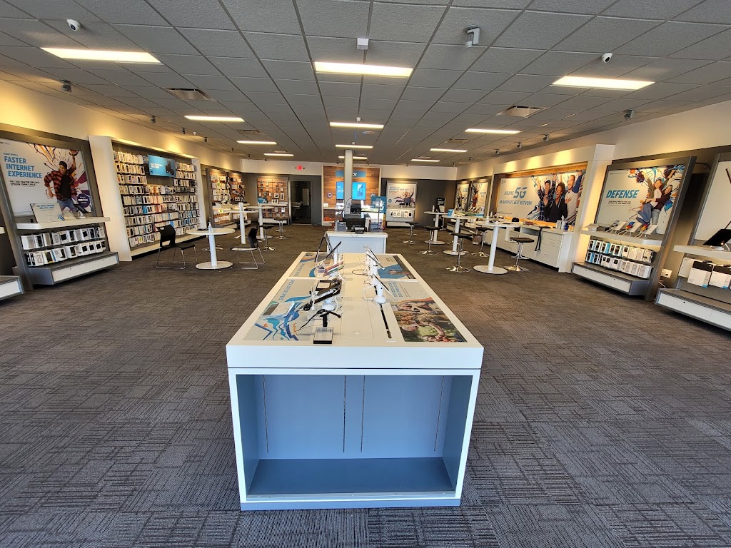 AT&T Store | 1160 Old Peachtree Rd NW Suite E, Duluth, GA 30097, USA | Phone: (678) 575-4545