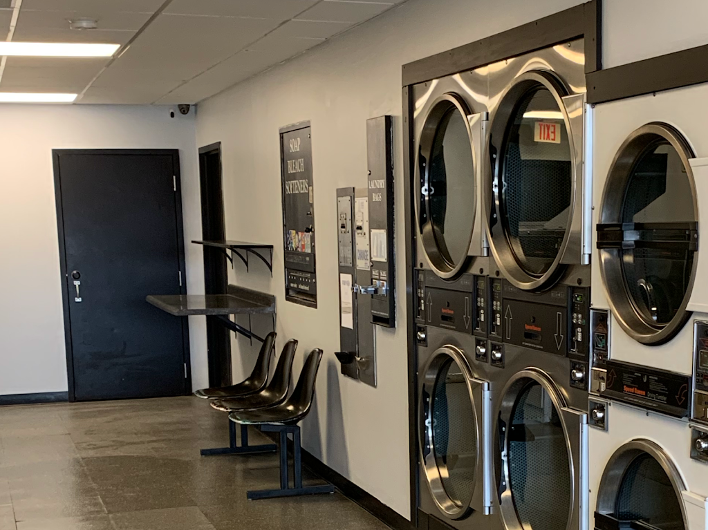 Soap Box Laundromat | 39 Glaciers Edge Square, Cross Plains, WI 53528, USA | Phone: (608) 798-0271