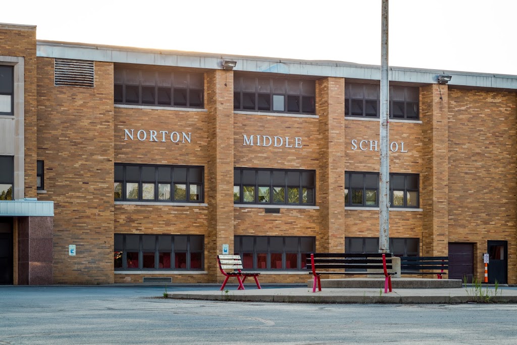 Norton Middle School | 4108 S Cleveland Massillon Rd, Norton, OH 44203, USA | Phone: (330) 825-5607