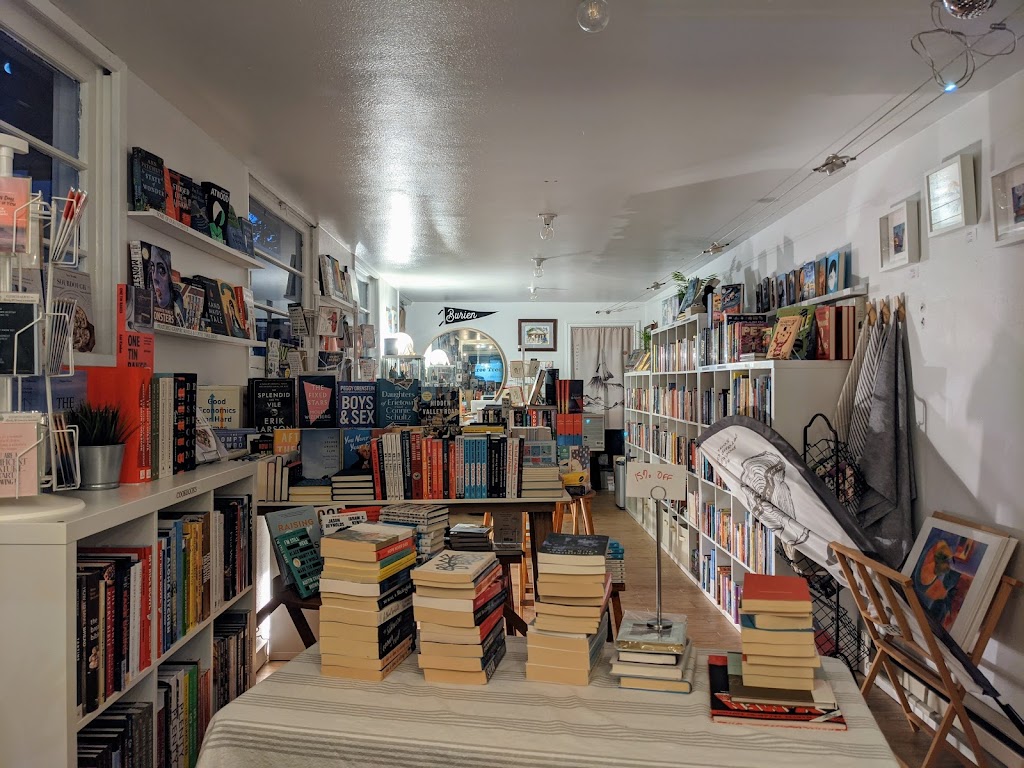 Three Trees Books | 827 SW 152nd St, Burien, WA 98166, USA | Phone: (206) 427-1745