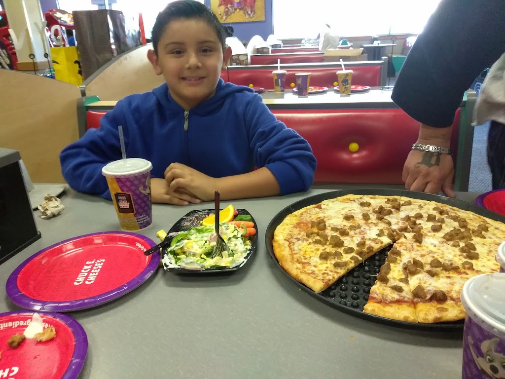 Chuck E. Cheese | 9339 Foothill Blvd Ste. E, Rancho Cucamonga, CA 91730, USA | Phone: (909) 945-1779